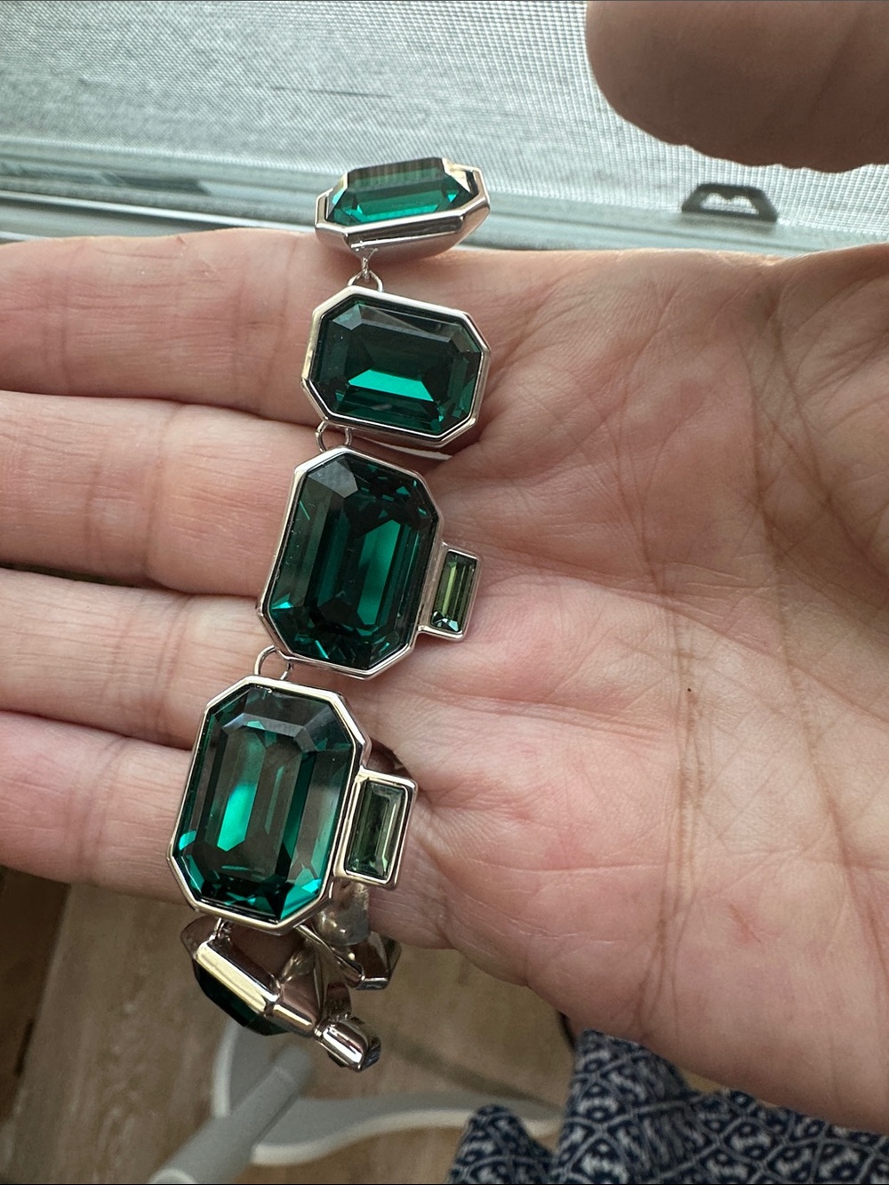 Very Sparkly Touchstone Crystal by Swarovski Emerald Necklace